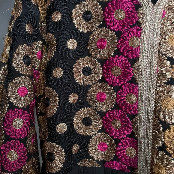 Modest Middle Eastern Dress - Picture 5 of 5